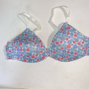 Hanes, Smooth Bra, Wireless, Lightly Padded, Like New, Size: 34 / L